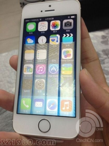 土豪金iPhone5S被爆屏幕问题 陷 花屏门 