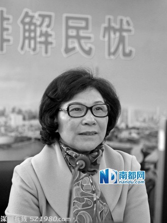 广州副市长：很多外来工宁愿要现钱不愿缴社保