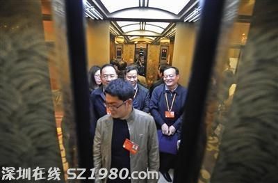 东莞市长被追问扫黄和经济转型 回答 嘿嘿 