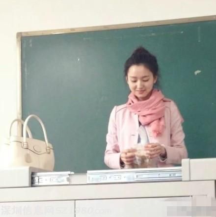 大学美女老师酷似刘诗诗 男生出勤率爆表(组图)