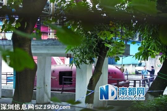 广州校内训练救生艇坠落 砸中6学生致1死