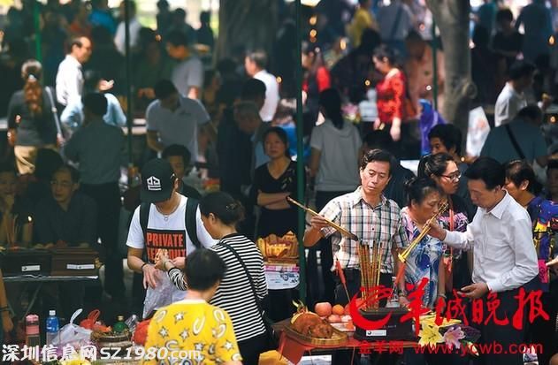 广州昨天62万人拜山 继续迎拜祭小高峰