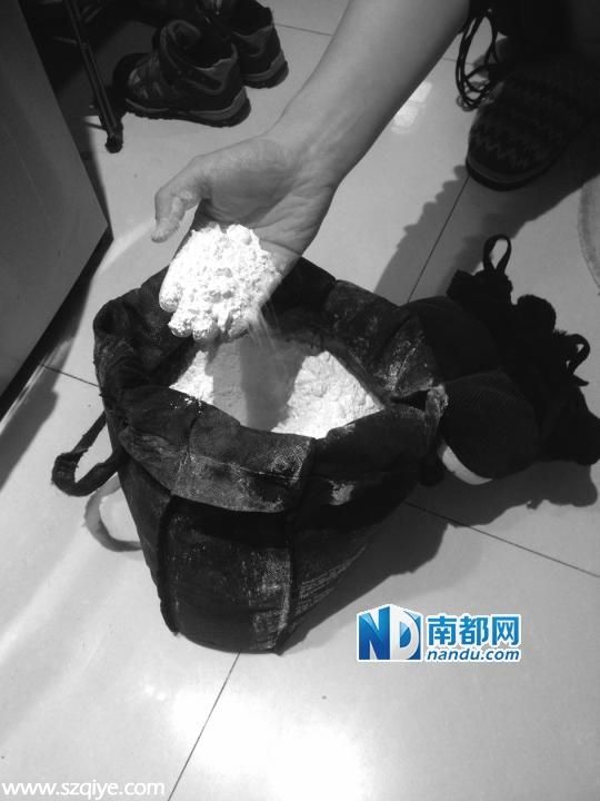 防潮利器哪个强：盐水拖地不如报纸石灰