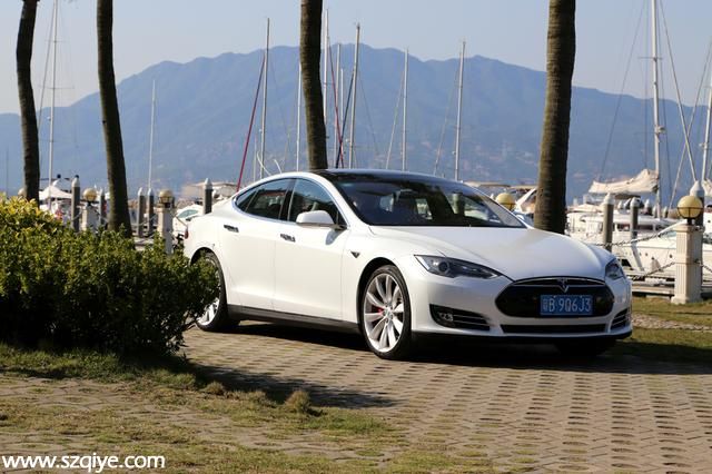 特斯拉Model S P85D深圳首发