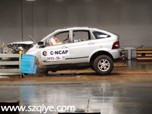 双龙汽车 爱腾 2014款 2.3L 两驱自动精英汽油版