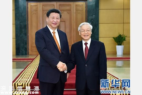 11月5日，中共中央总书记、国家主席习近平在河内同越共中央总书记阮富仲举行会谈。 新华社记者李涛摄